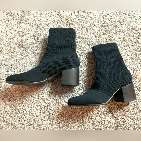 Eileen Fisher Choice Recycled Bootie Ankle Boots Heeled Black Size 9