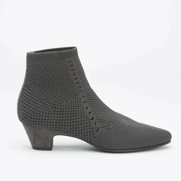 Eileen Fisher Purl Sock Bootie Ankle Boots Grey Size 6