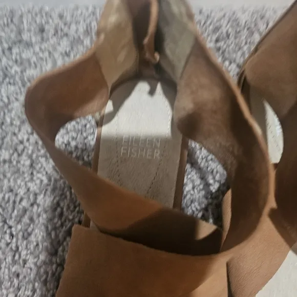Eileen Fisher Sport Plantform Tan Leather Criss Cross Sandals Size 6.5