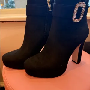 Elegant Black Suede Ankle Boots with Rhinestone Buckle