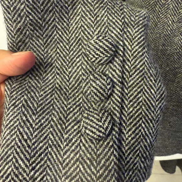 Elegant Gray Women's Blazer and Skirt