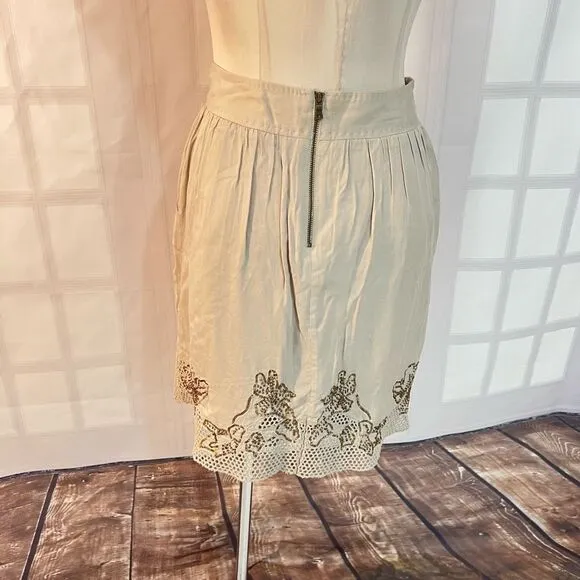 Elie Tahari NWT Parker sequined skirt in cotton seed size 2