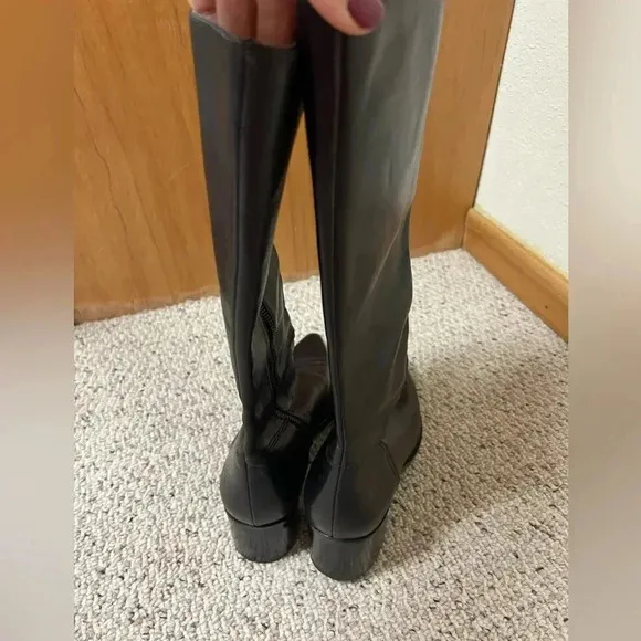 Enzo Angiolini black leather snip toe heeled boots 8.5