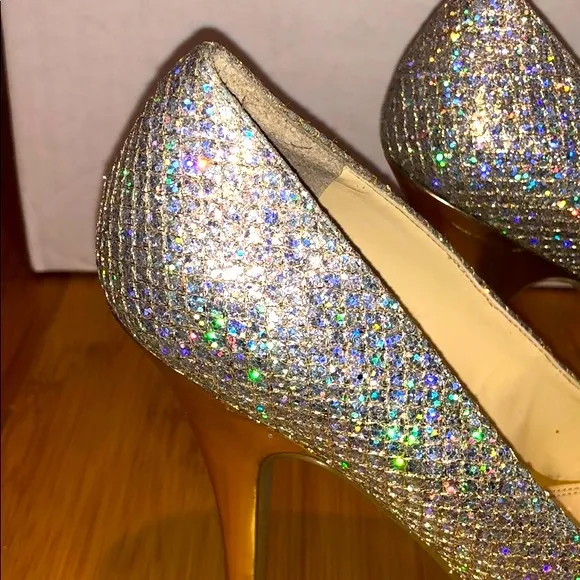 Enzo Angiolini silver/gold sparkle platform