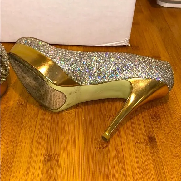Enzo Angiolini silver/gold sparkle platform
