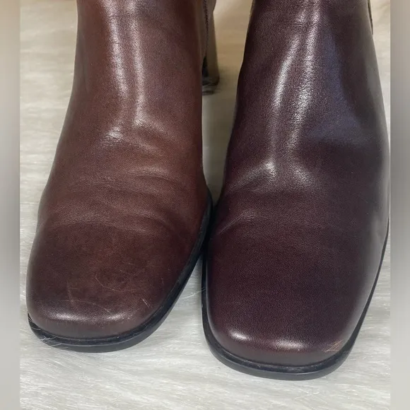 Etienne Aigner E-Magdlen Leather Dark Brown Ankle Boots Zip Dress Shoe 6.5M