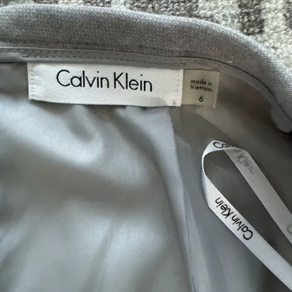 EUC Calvin Klein Light Grey Midi Pencil Skirt