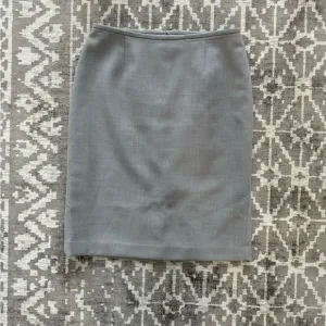 EUC Calvin Klein Light Grey Midi Pencil Skirt