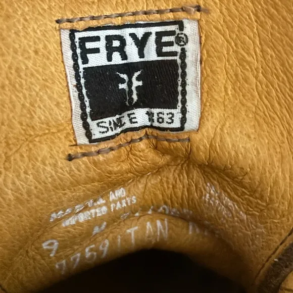 EUC FRYE WOMEN’S SABRINA 6G HAND BURNISHED LEATHER WORK COMBAT BOOT, 9