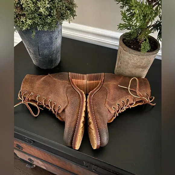EUC FRYE WOMEN’S SABRINA 6G HAND BURNISHED LEATHER WORK COMBAT BOOT, 9