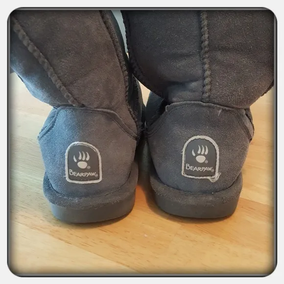 EUC Woman's Tall Grey Boots Sz 10M