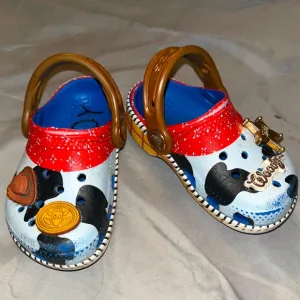 Exclusive Limited Edition, Woody Crocs (kids 5C)