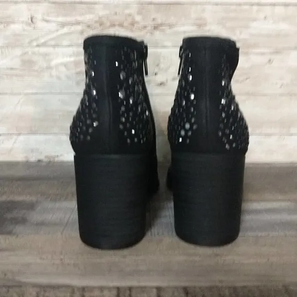 Fergie Leather Bless Bootie Ankle Boots Black 8.5