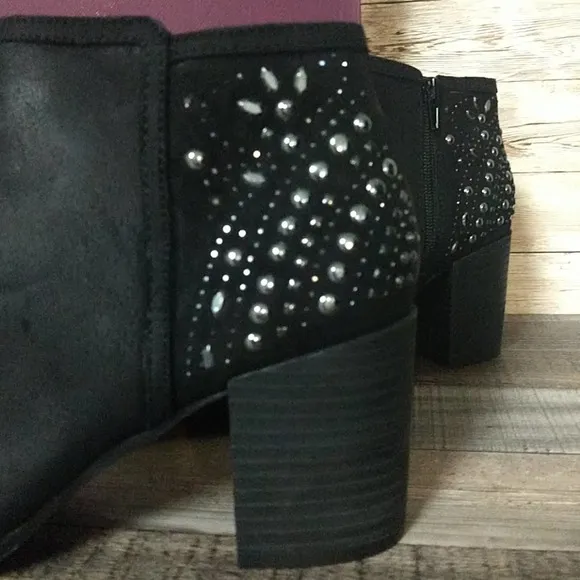 Fergie Leather Bless Bootie Ankle Boots Black 8.5