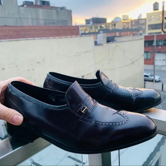 Florsheim Burgundy Vintage Leather Cat Eye Shoes