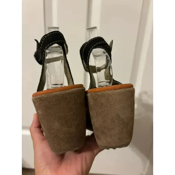 Fly London Pati tan black suede leather wedge platform sandal sz 7-7.5