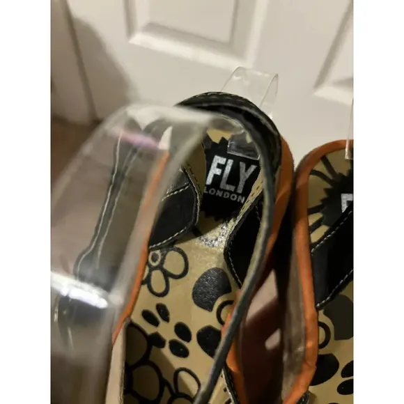 Fly London Pati tan black suede leather wedge platform sandal sz 7-7.5