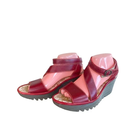 Fly London Yesk Red Strappy Sandals Wedge Heel Women's 9.5/10 EU 40