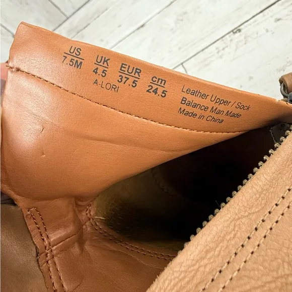 FRANCO SARTO Lori Leather Ankle boots Booties, tan brown  Size 7.5 M