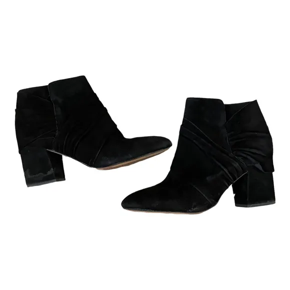 Franco Sarto Odelia Black Draped Suede Ankle Boots Booties Women's Size 10