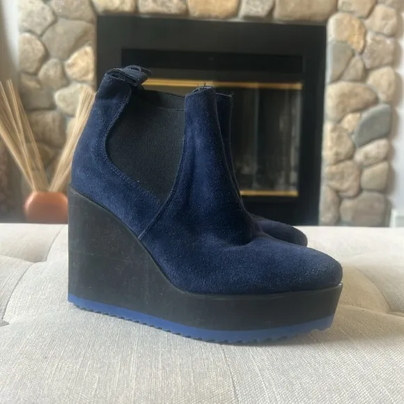 Frankie Segal Women's Navy Wedge Ankle Boots Size 36
