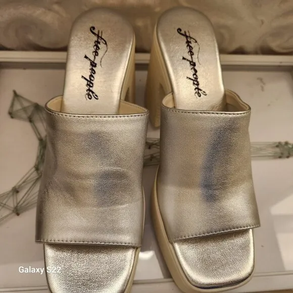 Free People &quot;Zoe&quot; Silver Platform Sandals. NIB. Size Various