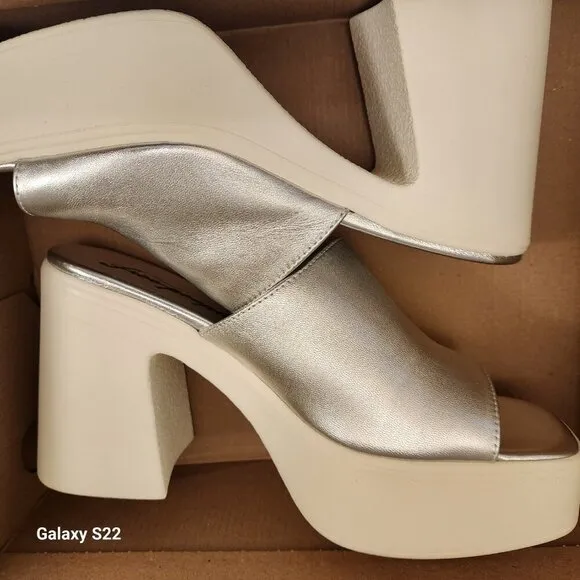 Free People &quot;Zoe&quot; Silver Platform Sandals. NIB. Size Various