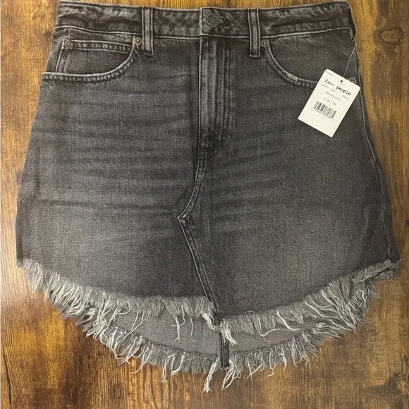 Free People black raw hem denim mini skirt-Size 28