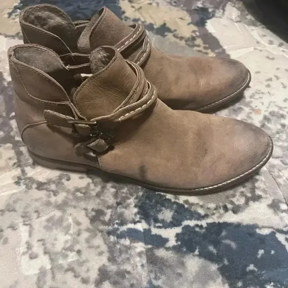 Free  People Braeburn Taupe Ankle Boots Booties