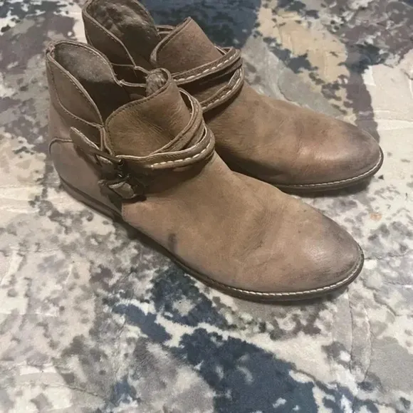Free  People Braeburn Taupe Ankle Boots Booties