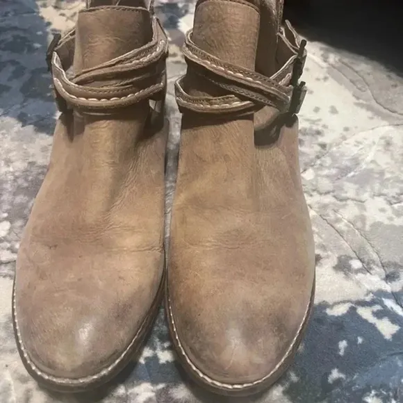 Free  People Braeburn Taupe Ankle Boots Booties