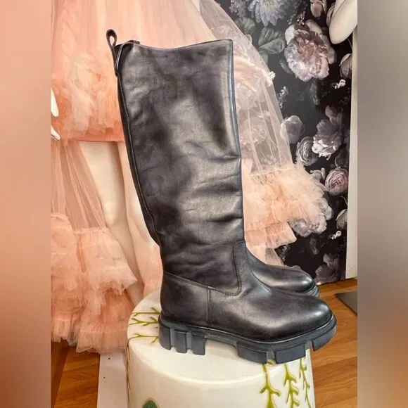 Free People Brooks Tall Boots/ size 37