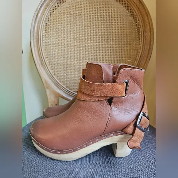 Free People Bungalow Clog Boots Leather Strap Buckle in Chestnut