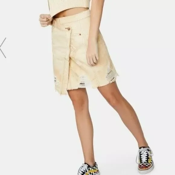 Free People Butter Cream Parker Wrap Skirt – Size 24 – NWT