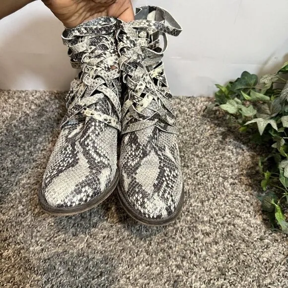 Free People Carrera Ankle Boots Woven Caged Snake Skin Block Heel Zip 40 US 10