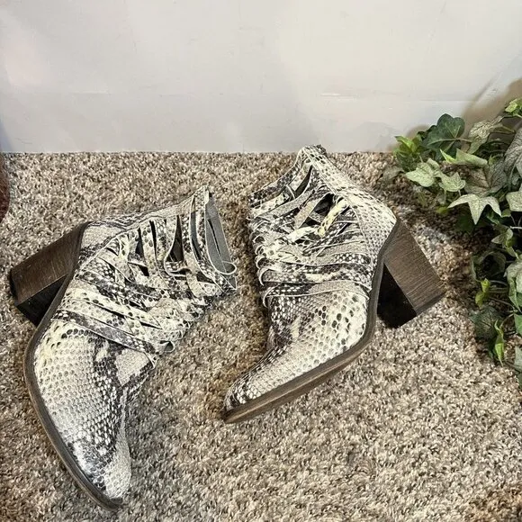 Free People Carrera Ankle Boots Woven Caged Snake Skin Block Heel Zip 40 US 10