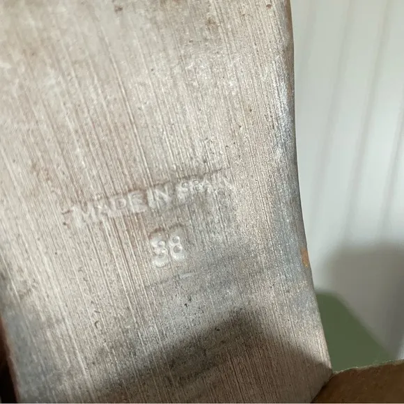Free People ESSENTIAL CHELSEA Boots in Sandy Beige Leather *Spain*