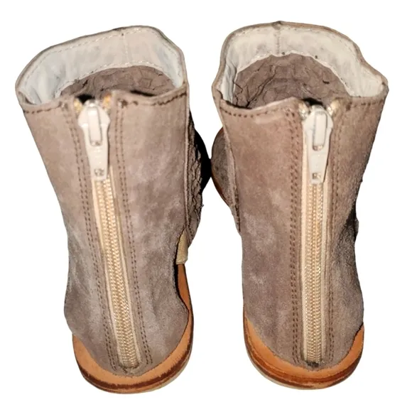 FREE PEOPLE Island Cruiser Taupe Suede Zip-up Sandals Women's Size EU 38 USA 7.5