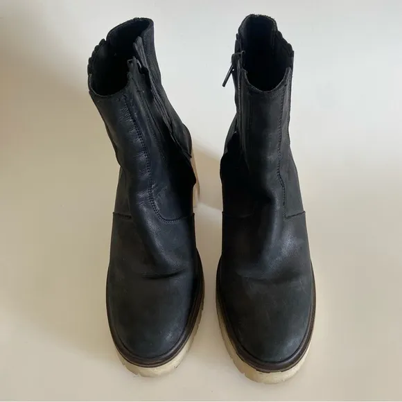 FREE PEOPLE James Chelsea Boots Women’s Size 39.5/8.5-9 Black Leather