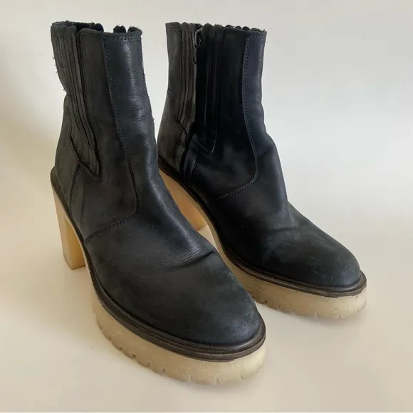 FREE PEOPLE James Chelsea Boots Women’s Size 39.5/8.5-9 Black Leather