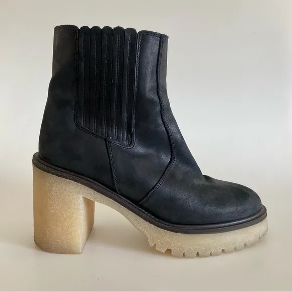 FREE PEOPLE James Chelsea Boots Women’s Size 39.5/8.5-9 Black Leather