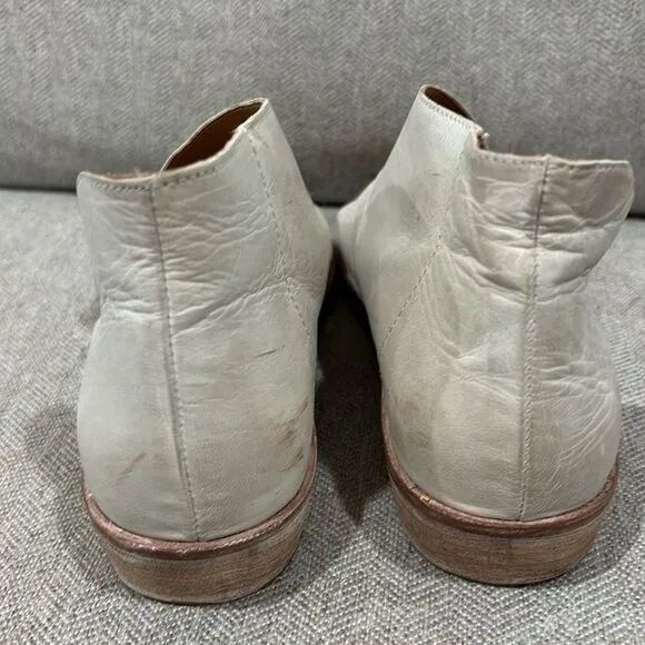 Free People Mont Blanc Dove Grey Leather Asymmetrical Sandal Size 37.5
