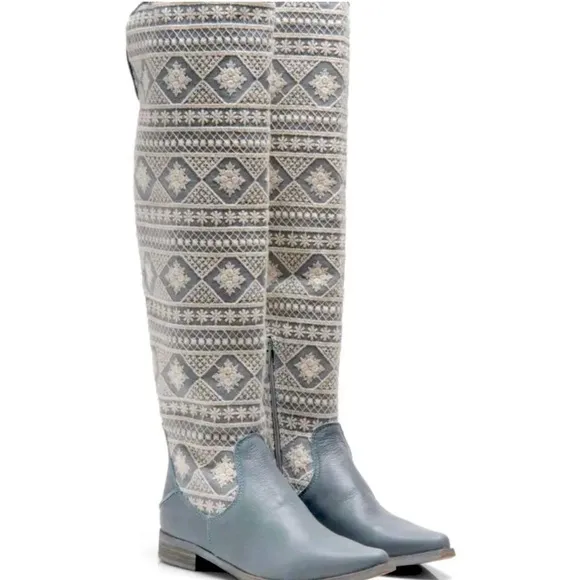 Free People| NIB Calm Waters Bren Slouch Crochet Tall Boots Sz 9