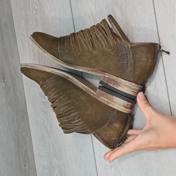 Free People Women Lost valley Ankle Sliced Leather Boots boho shoes sz 38/7.5-8