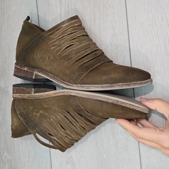 Free People Women Lost valley Ankle Sliced Leather Boots boho shoes sz 38/7.5-8