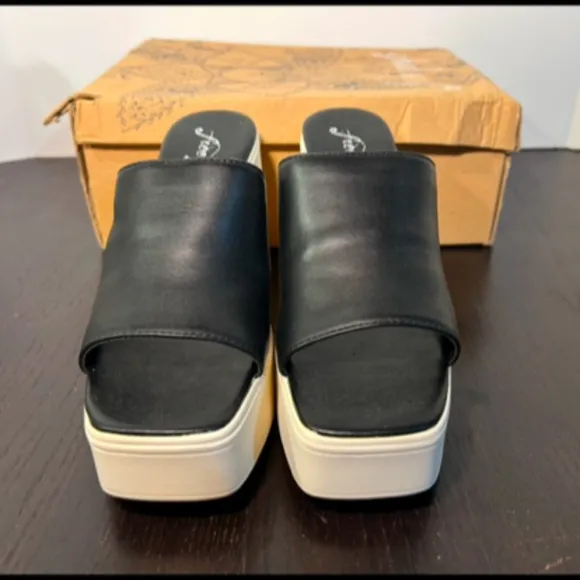 Free People Zoe Platform Leather Slide Sandal Black/White Size EU 39.5/US 9