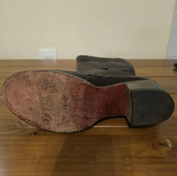 Freebird Boots Size 9