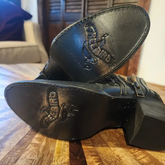 Freebird by Steven Black Ankle Boots with Glossy Finish
