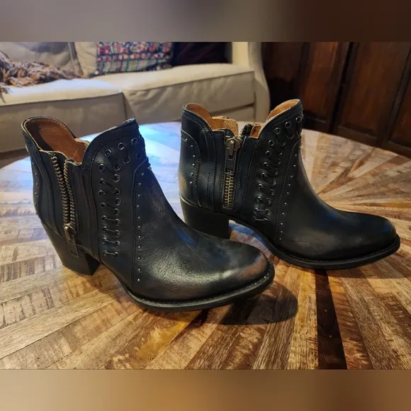 Freebird by Steven Black Ankle Boots with Glossy Finish