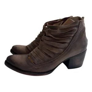 Freebird Sabra ankle boots